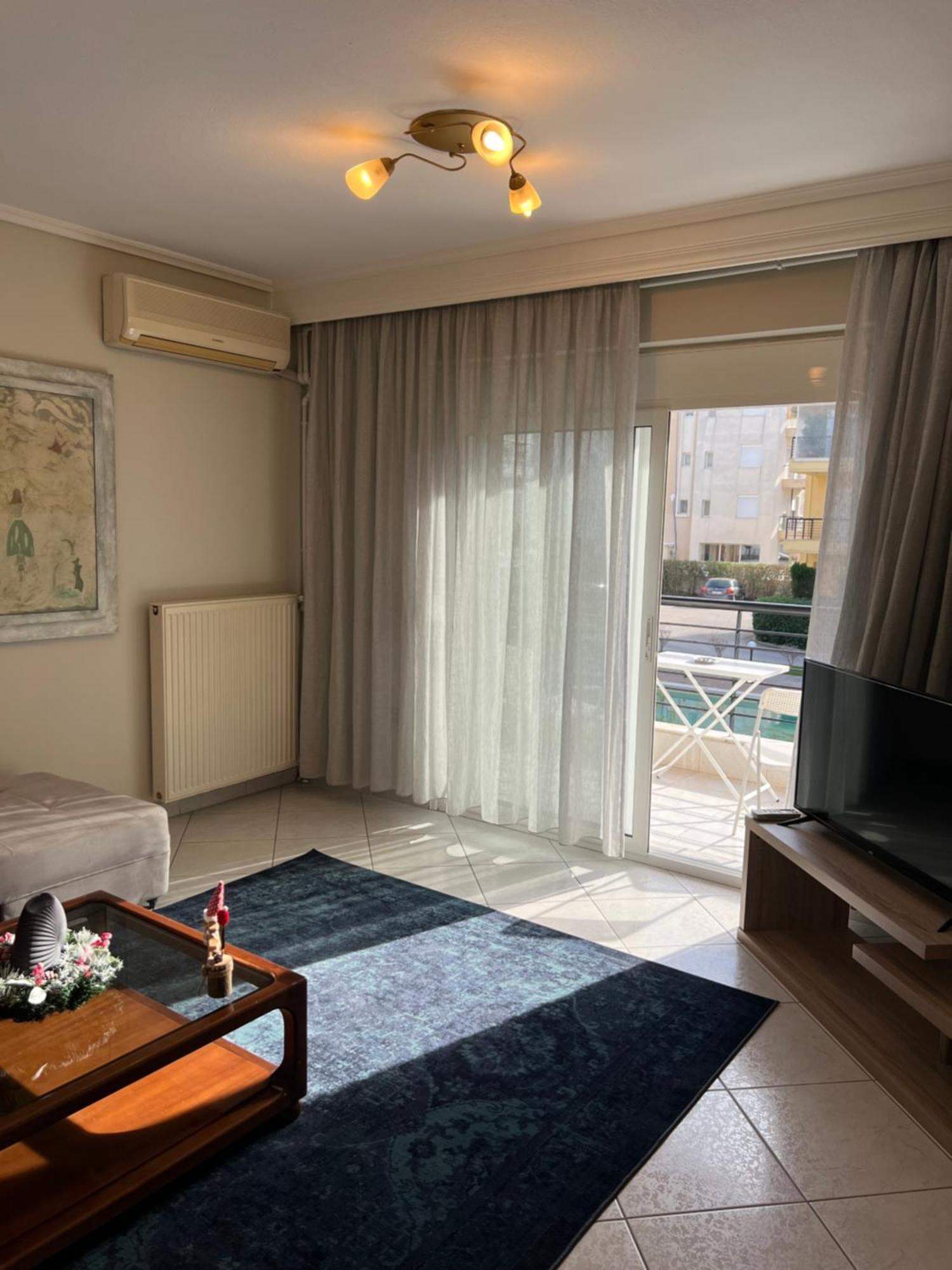 Parma'S Pool Apartment Peraía 외부 사진